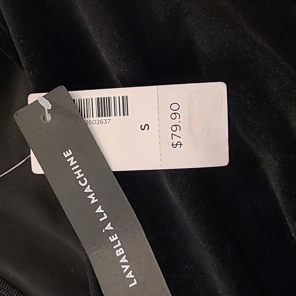 NWT-Black and gold velvet wrap dress-Small - Picture 6 of 7